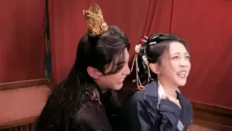 【郜思雯】喜君网剧拍摄现场被“占便宜”，忠狼犟又气的跳河。