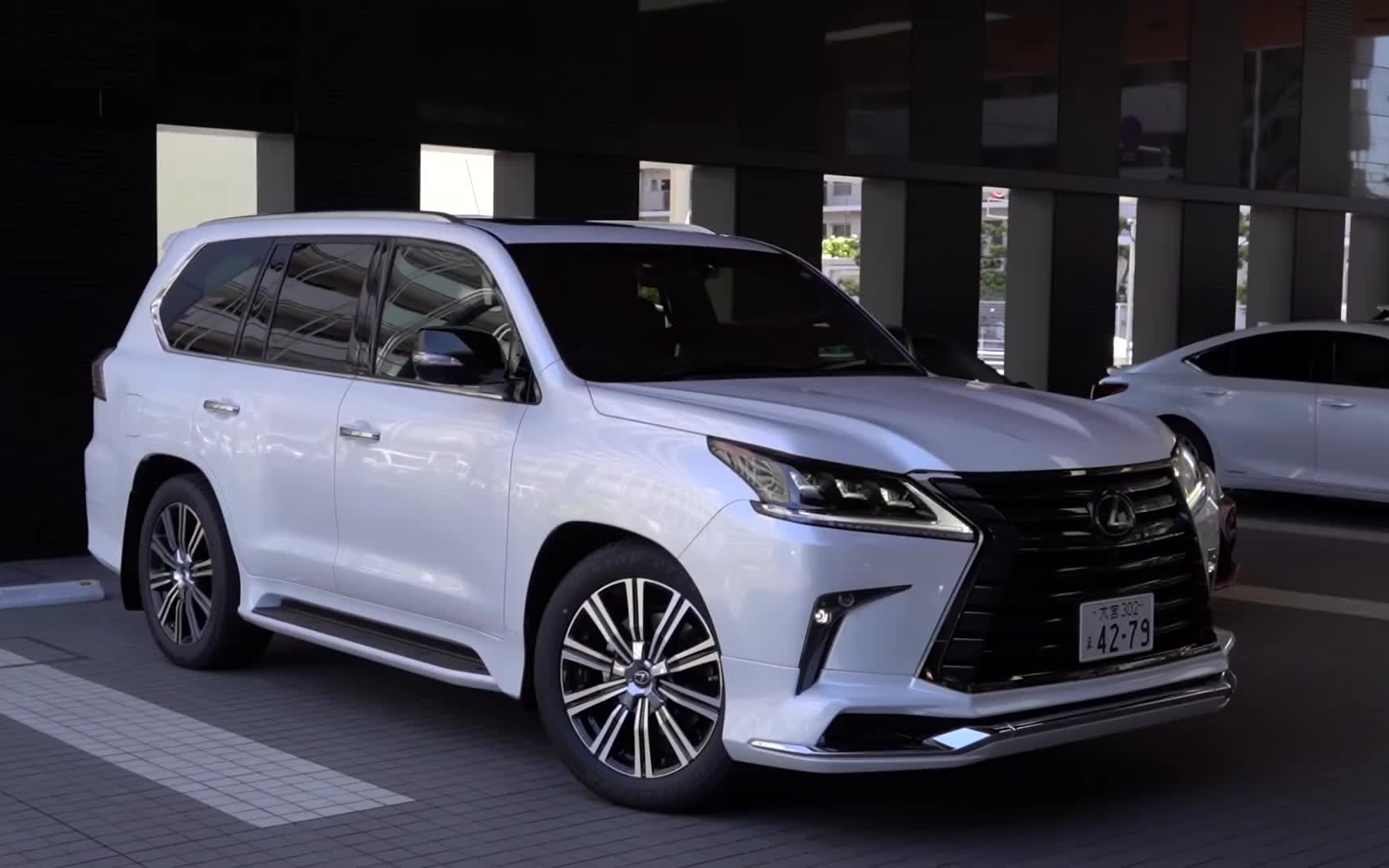 lexus雷克薩斯日產最高級suvlx570評測