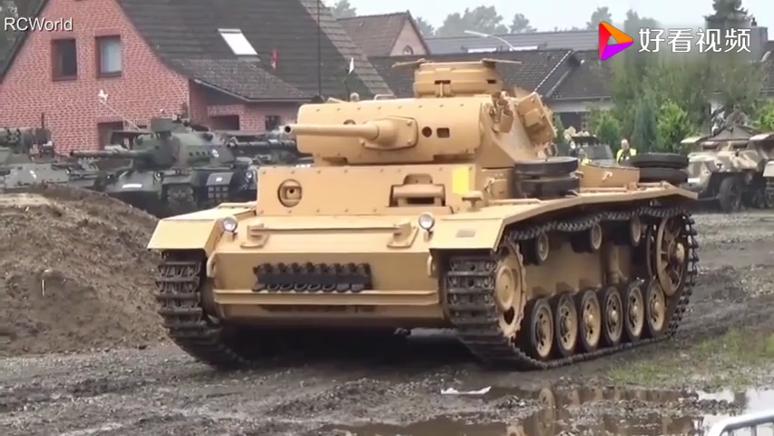 二战德国三号坦克性能展示
