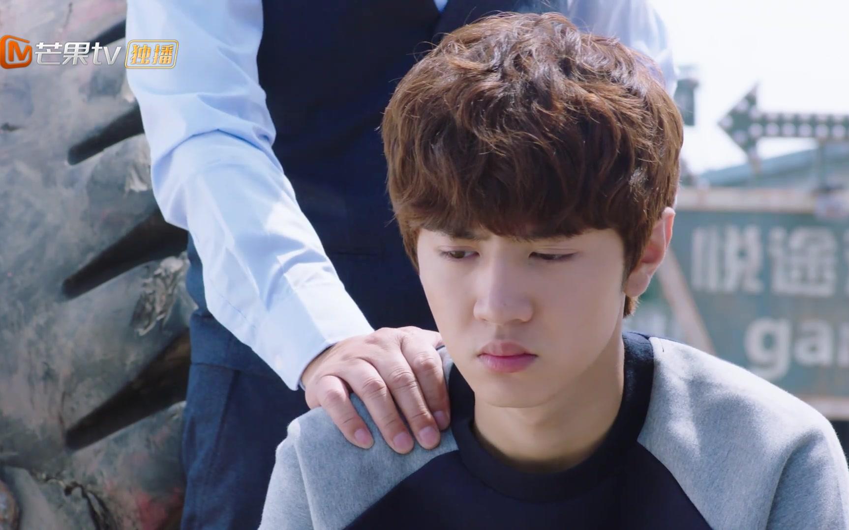 陈哲远她很漂亮402晓维啊你该长大了