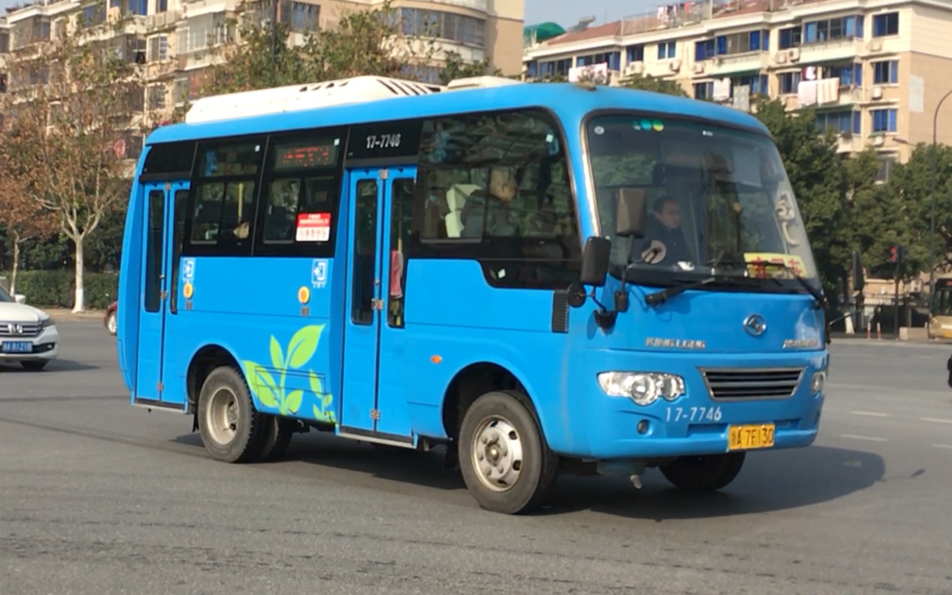 萧山公交 xmq6608agn51 实习车 17-7746