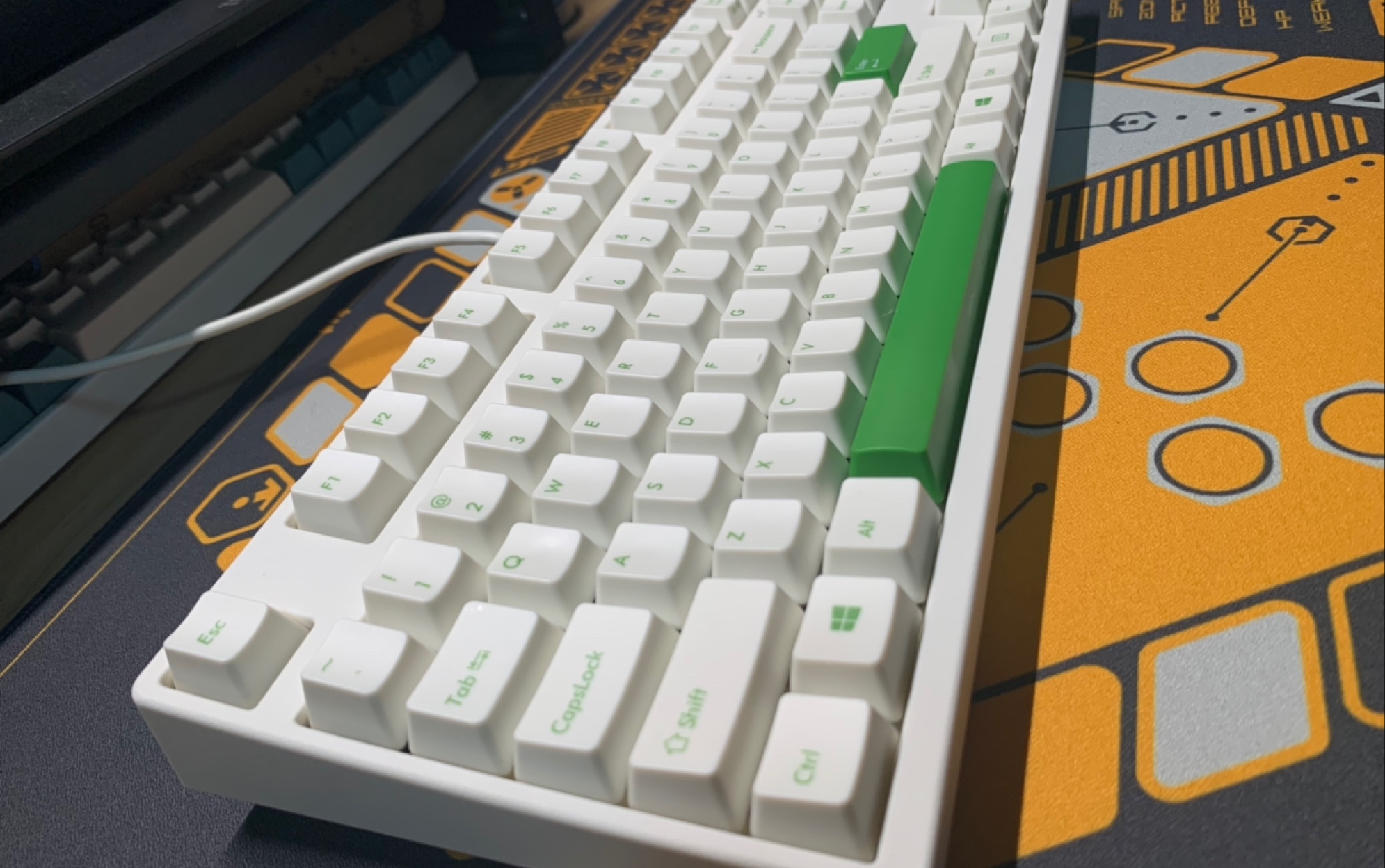 活动作品键盘调教filco圣手二代奶酪绿黑轴