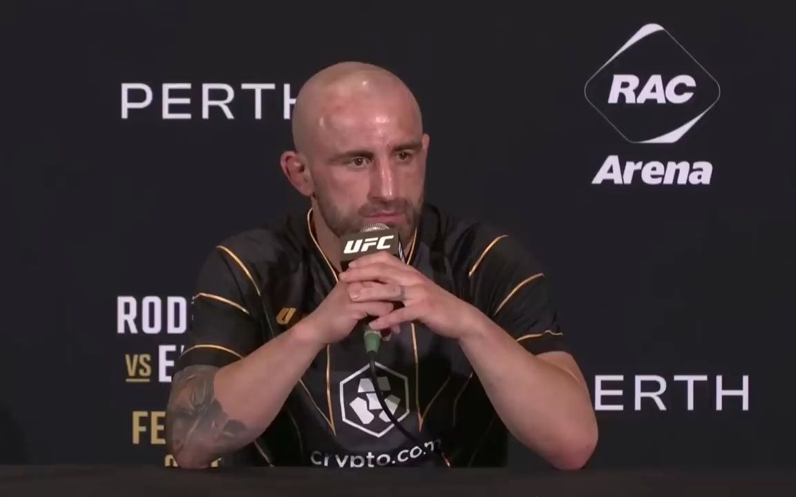 【ufc】亚历山大-沃尔卡诺夫斯基赛后新闻发布会 - ufc 284!