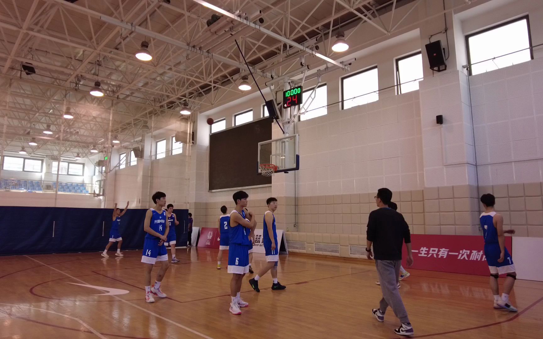 CBA盘口与数据深度__今日CBA盘口分析·大小分策略·球队档案如果真想发展篮球真想强大国内球员那就学学韩国联赛吧