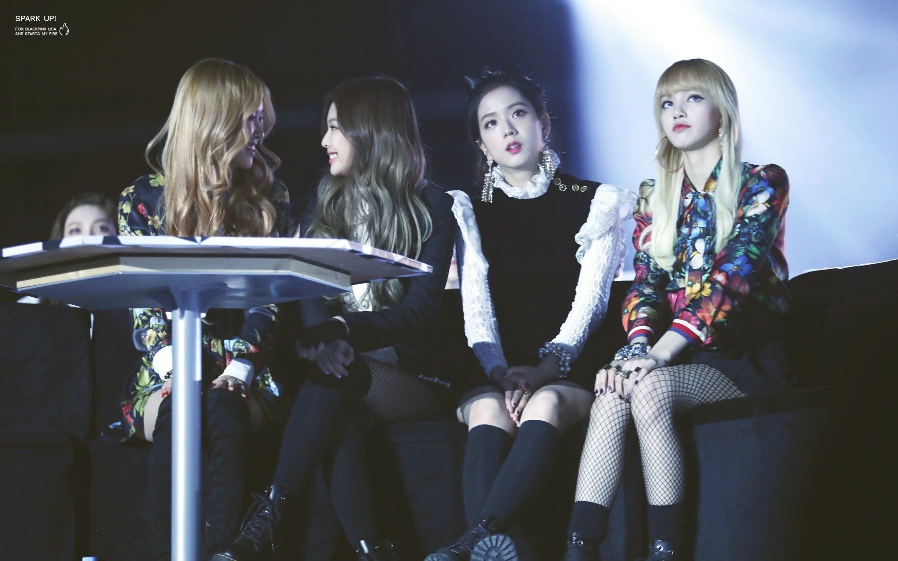 【blackpink】161226 sbs歌谣大战 blackpink 台下reaction fancam