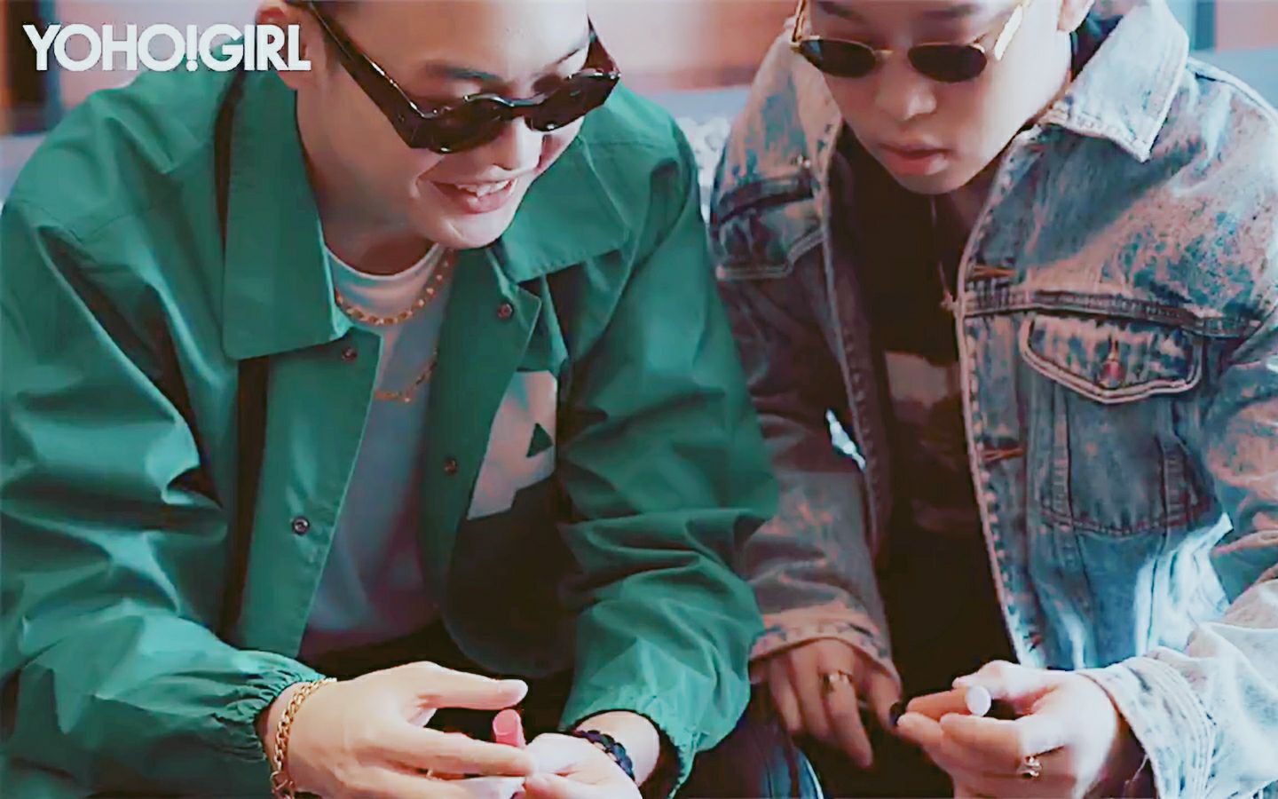 brantb小白弹壳给女朋友挑一款口红ΦωΦ