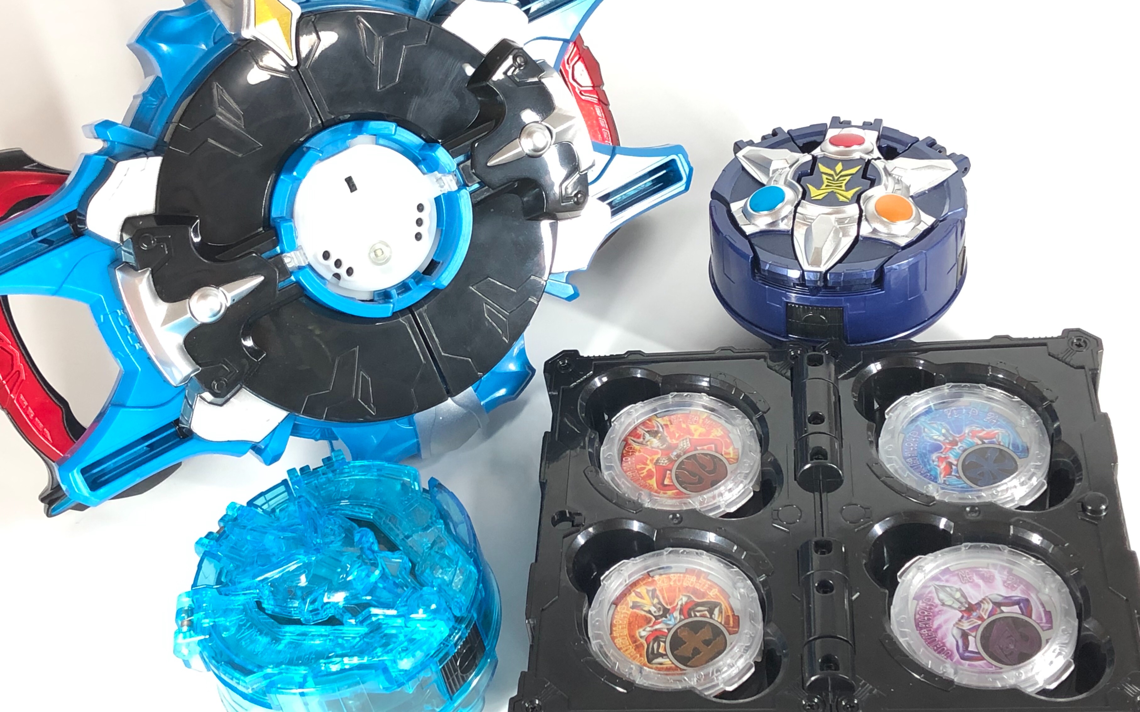 一次看个够!dx罗布奥特曼全形态!