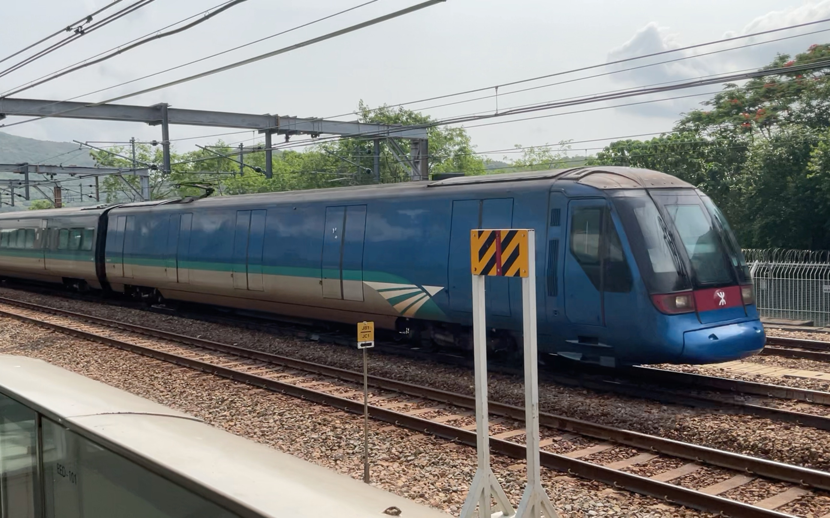 机场快线a-train列车我拍到了!