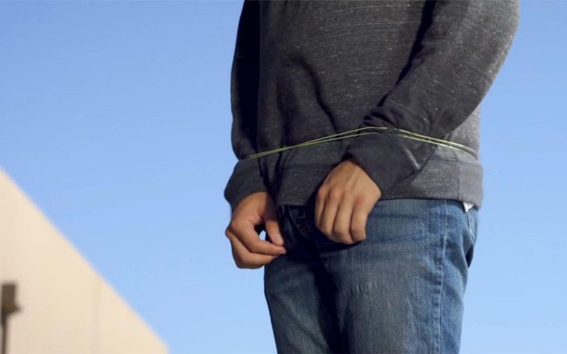 国外发明抓捕神器"捆仙索",一秒绑住嫌疑人,还不会有任何伤害