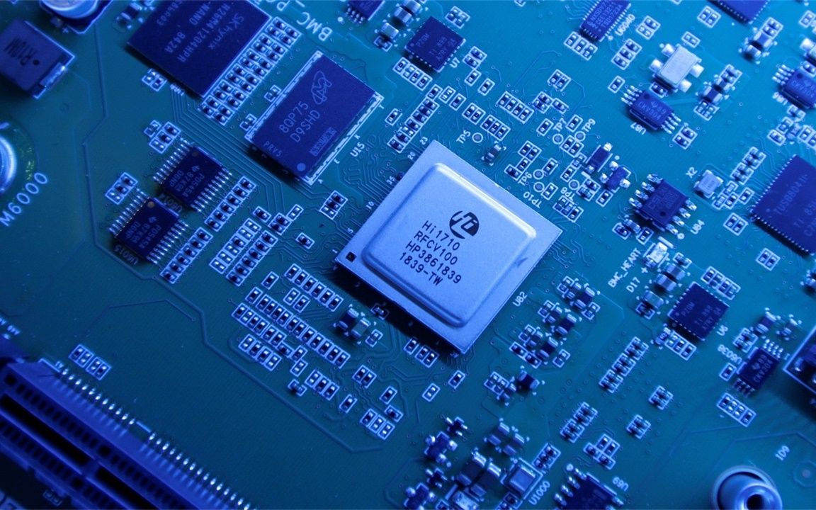 华为量产28纳米oled屏幕驱动芯片赶超美国还需多久