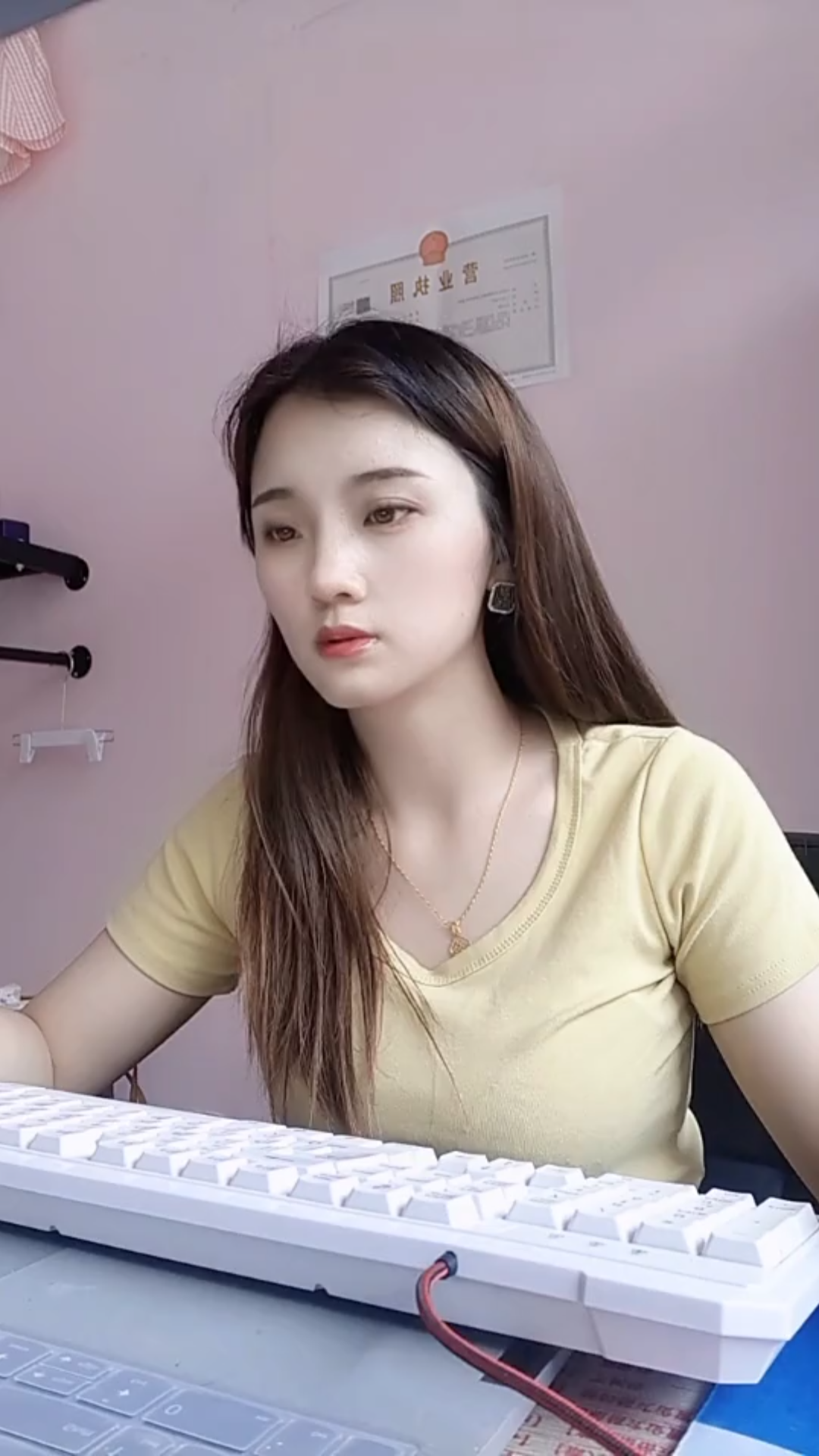 "居家客服 "异地客服的日常!