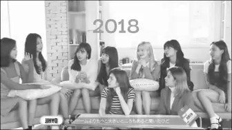 Download Video: 【Twice 五巡】梦想实现 - 首个在日产体育场演出的海外女子组合兔瓦斯