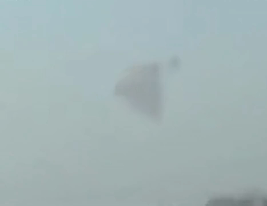 2010年西安东郊上空出现的三角形ufo