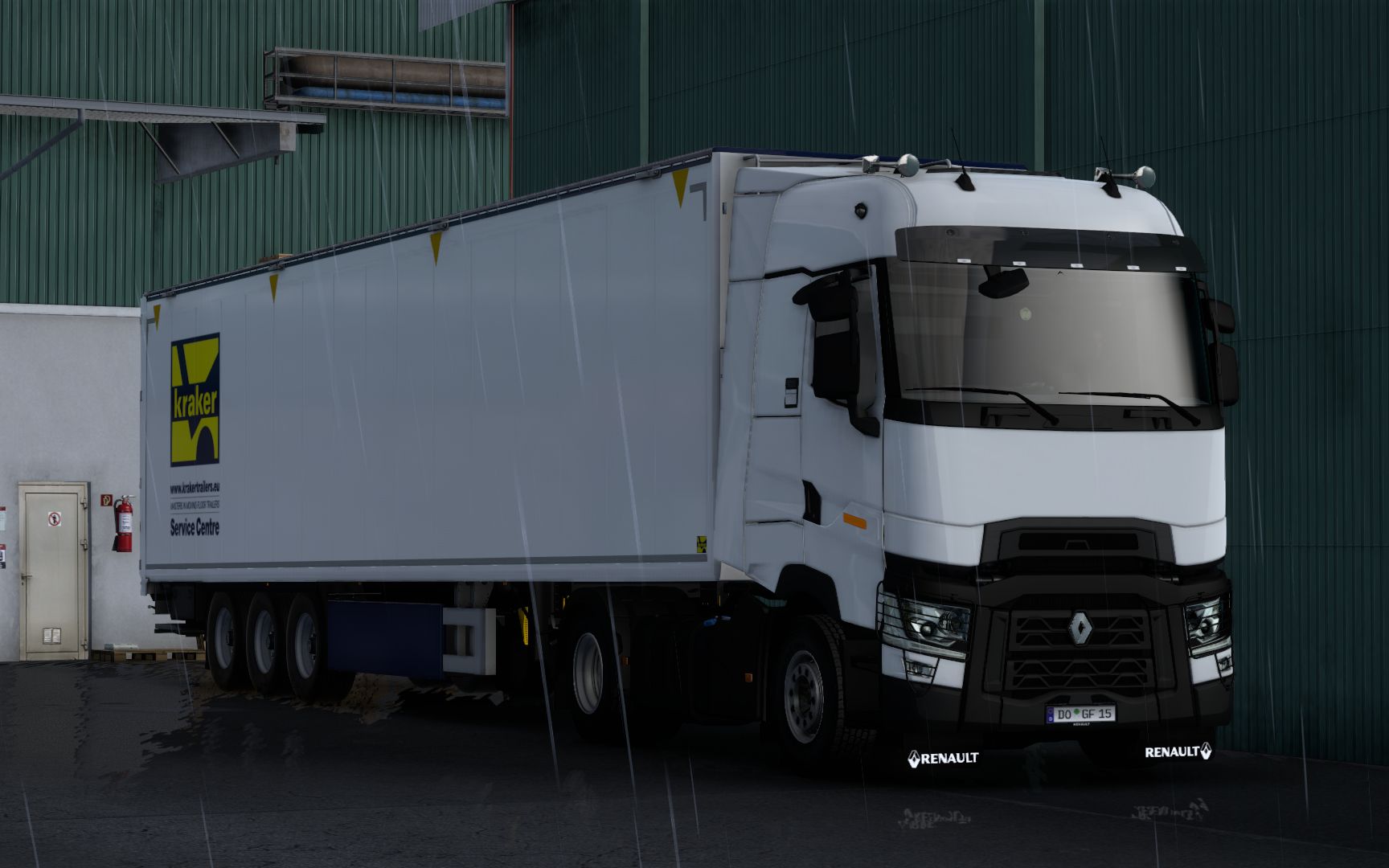 欧卡2 pov 驾驶雷诺t货车 运输货物 最后第一视角倒车 失败