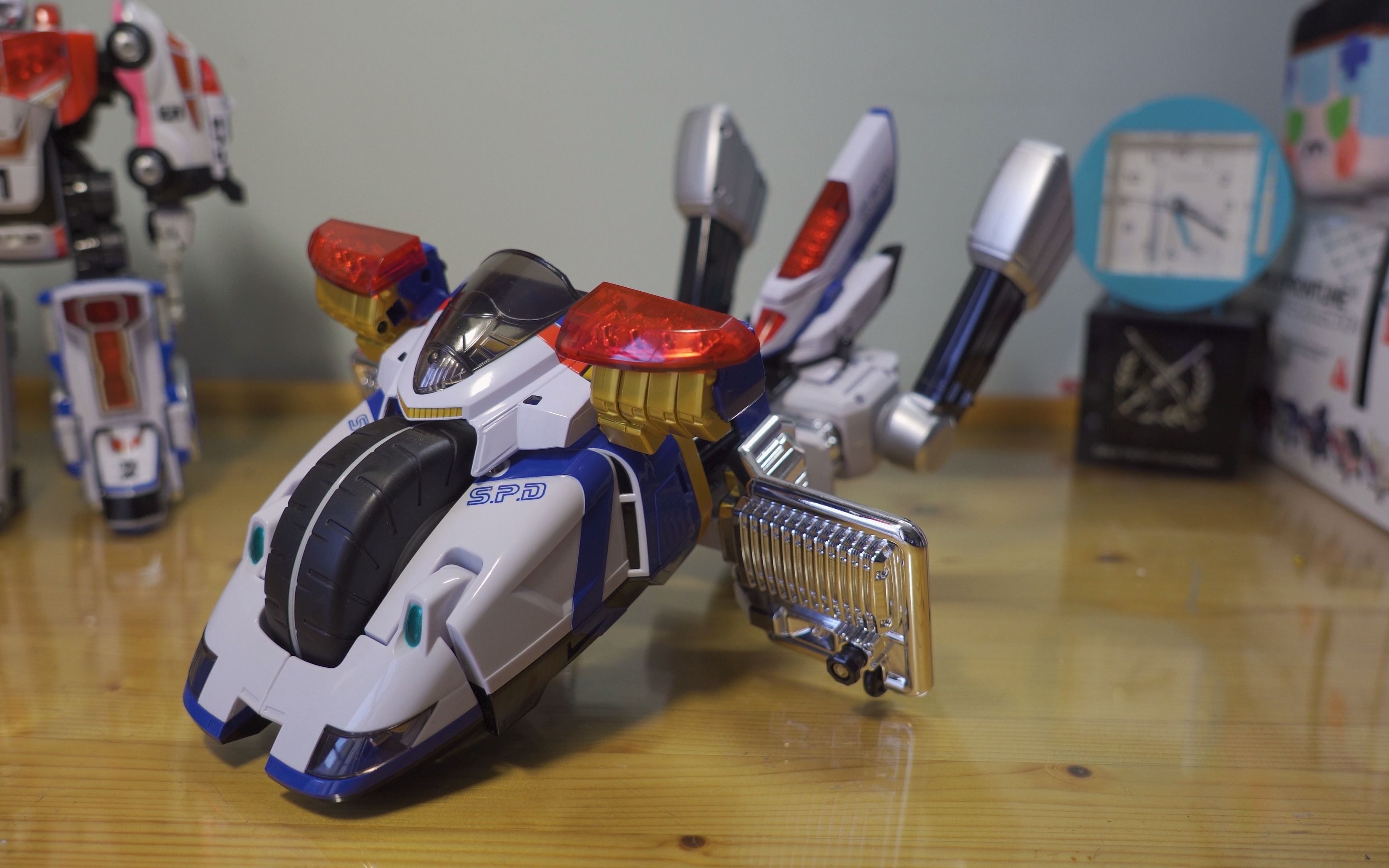 ts04特搜战队dx刑事机车玩具评测暨超级刑事机器人合体