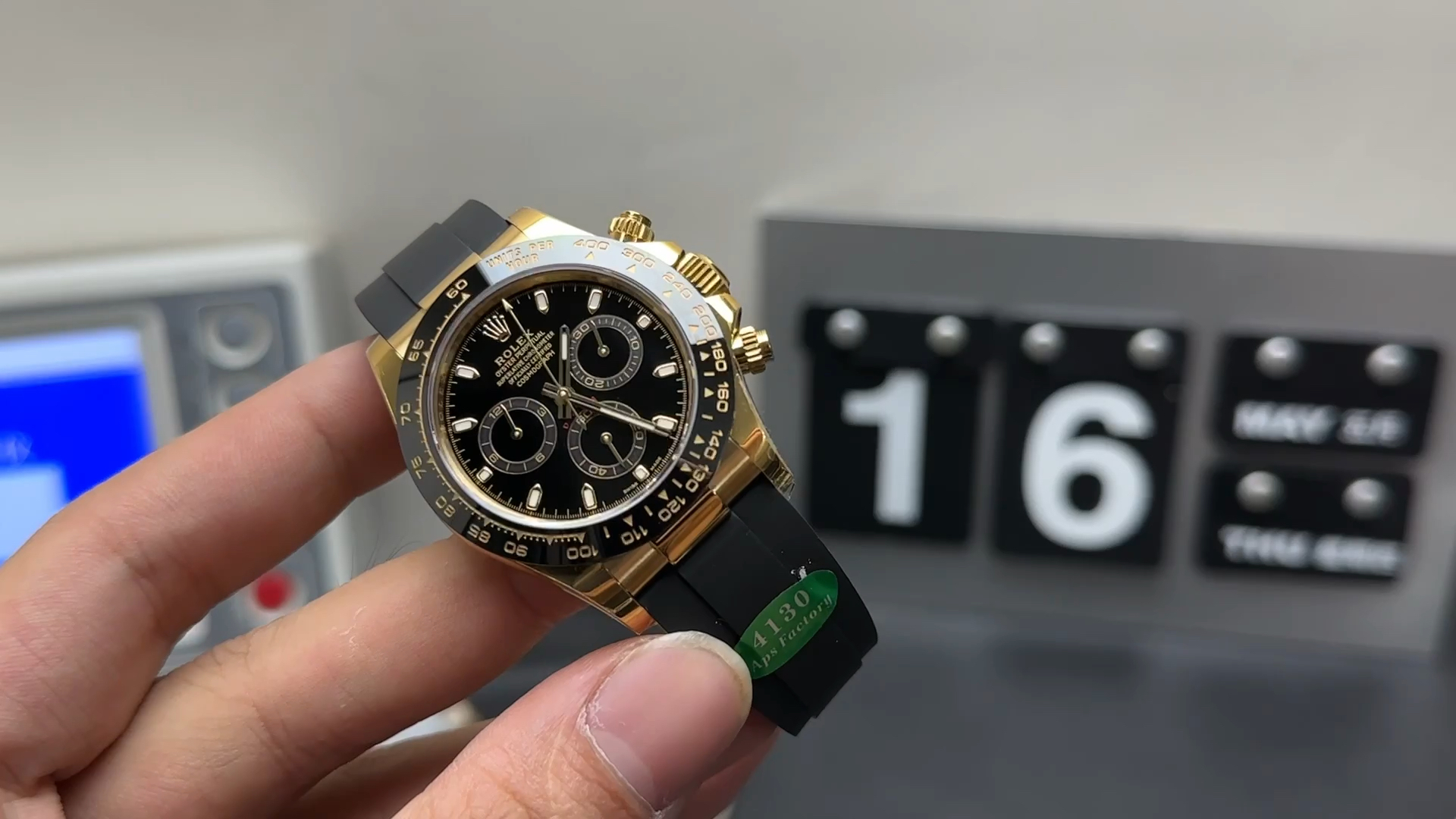 这款配重版 145克的黑金迪通拿令人惊艳.