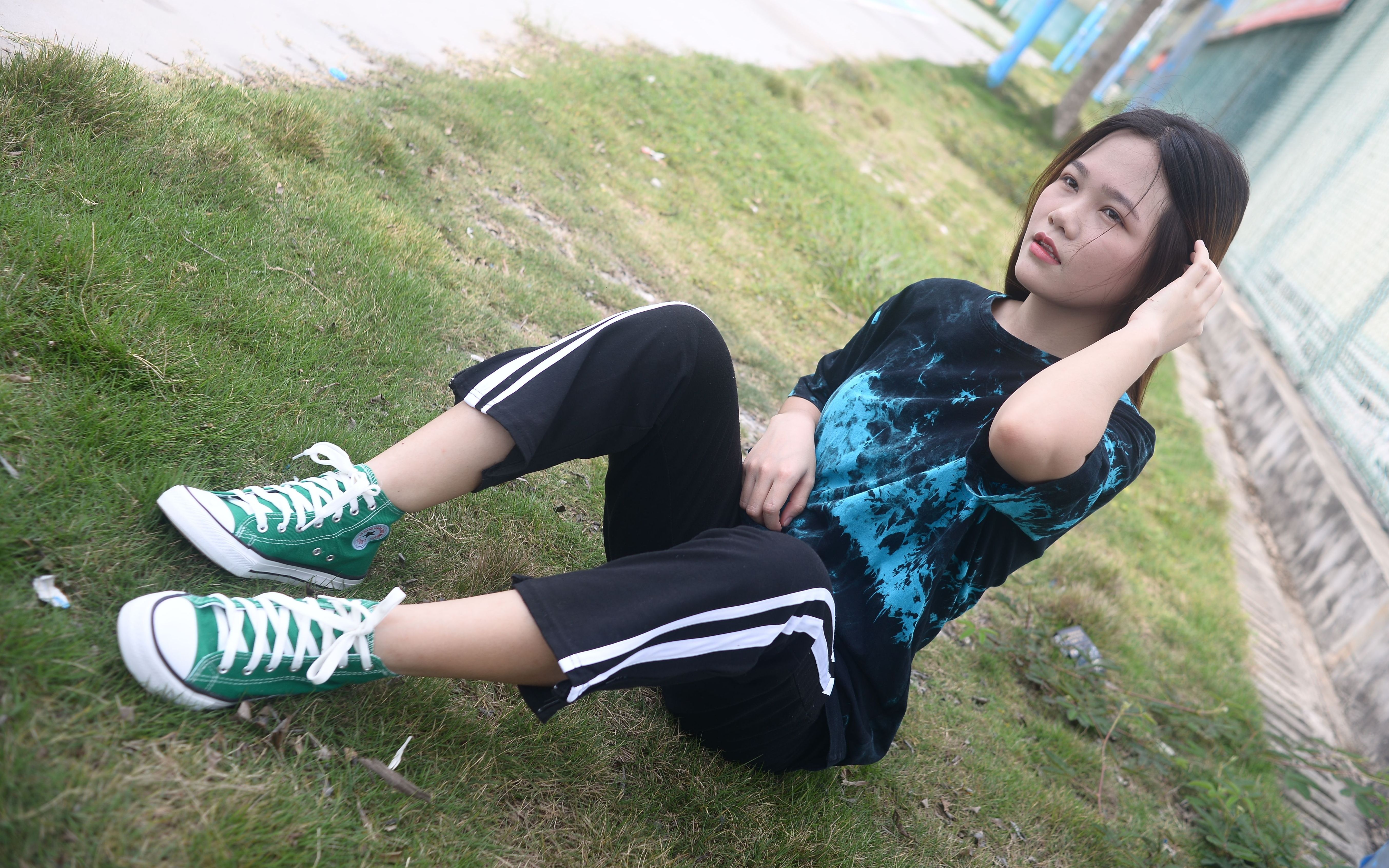 企鹅:2785692756微信公众号:只糖   关注 g 私信