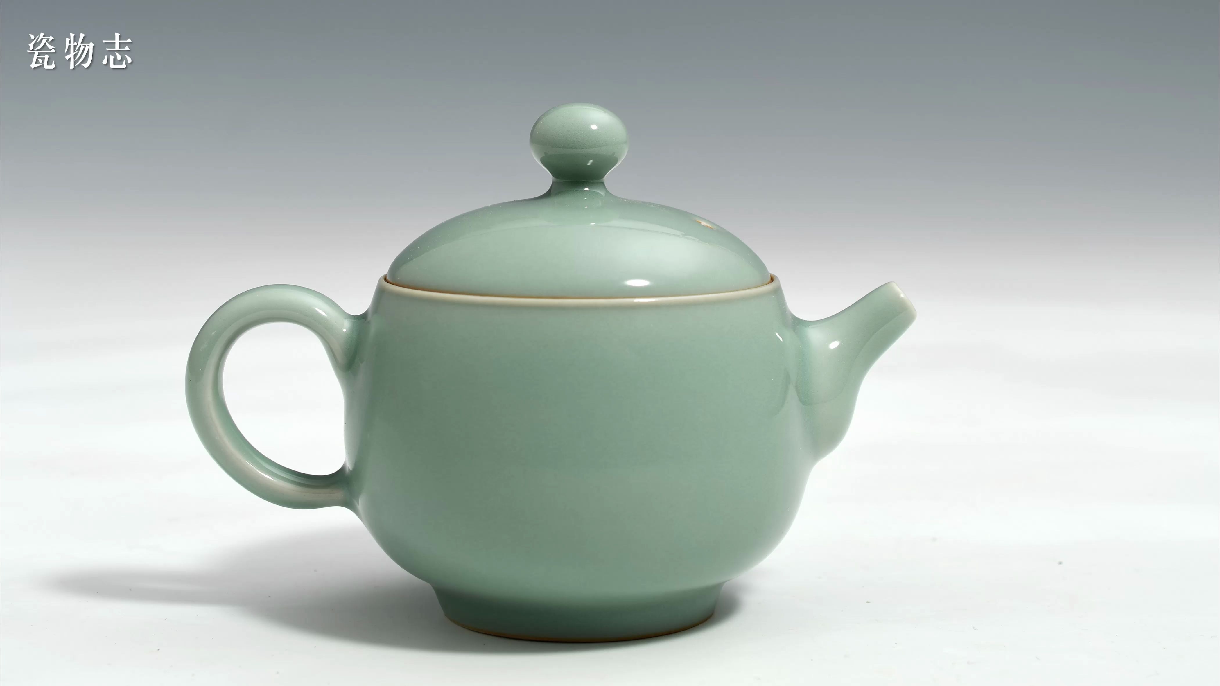 龙泉青瓷弟窑梅子青釉远山茶壶219