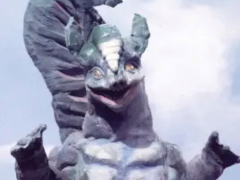 钝足超兽马赫雷斯身高60米体重5万4千吨