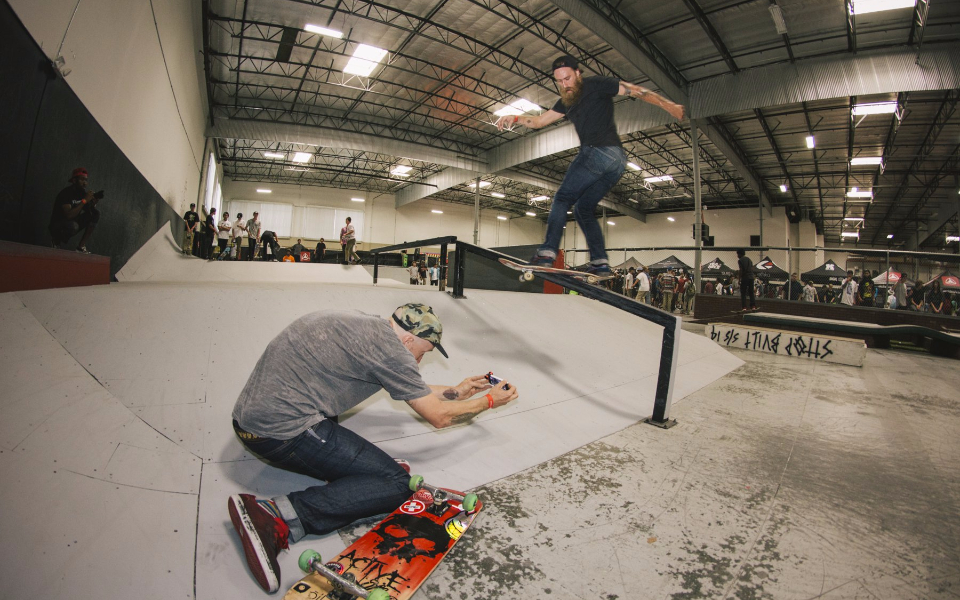 blind滑板队旗下猛将全军出击,动作质量堪称大片!