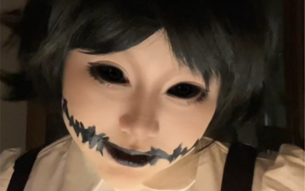 【黑暗欺骗cos/阿加莎】你可以对我分享你所有的痛苦