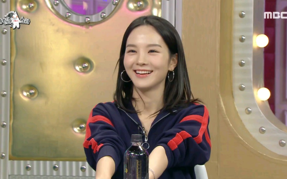 宋素姬黄金渔场radiostar跳女团舞哈哈