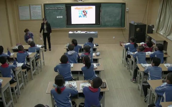 [图]人教（精通）英语三年级下册 Unit2 I'm in Class One,Grade Three.Lesson7 优质课教学视频+PPT课件_3.[SplitI