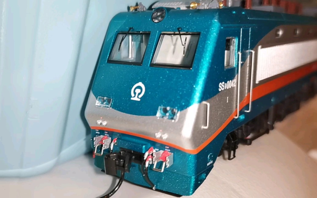【ho火车模型61中国铁路ss9型电力机车哟_(:d)∠)_n27出品青蛙电力
