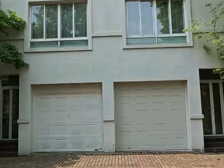 康桥半岛四期1177弄房号: 7支弄236,风水很好面积: 222平(可以做6房)