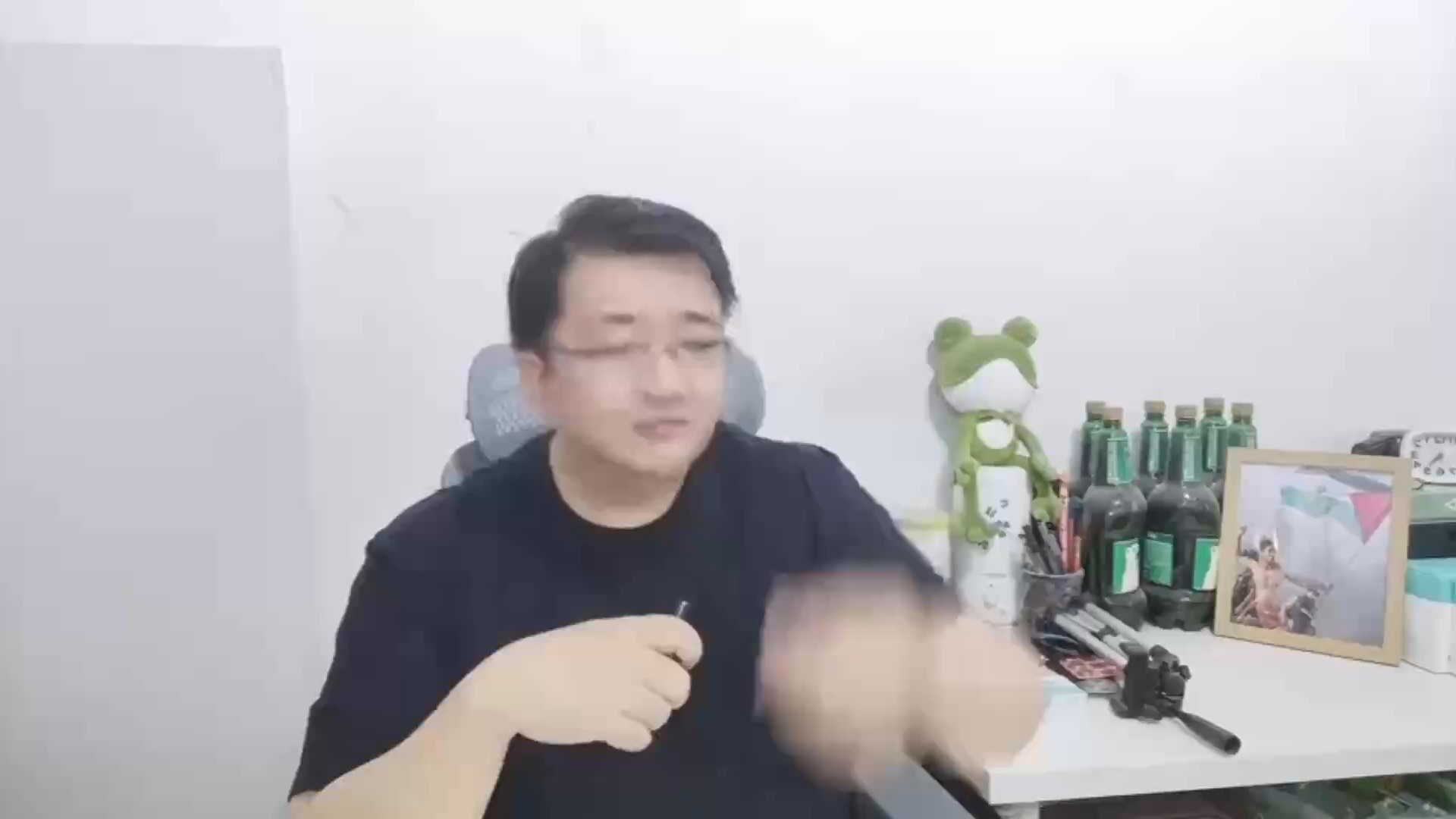 经济下行，情侣反目、闺蜜互坑，化债骗局太疯狂！！！