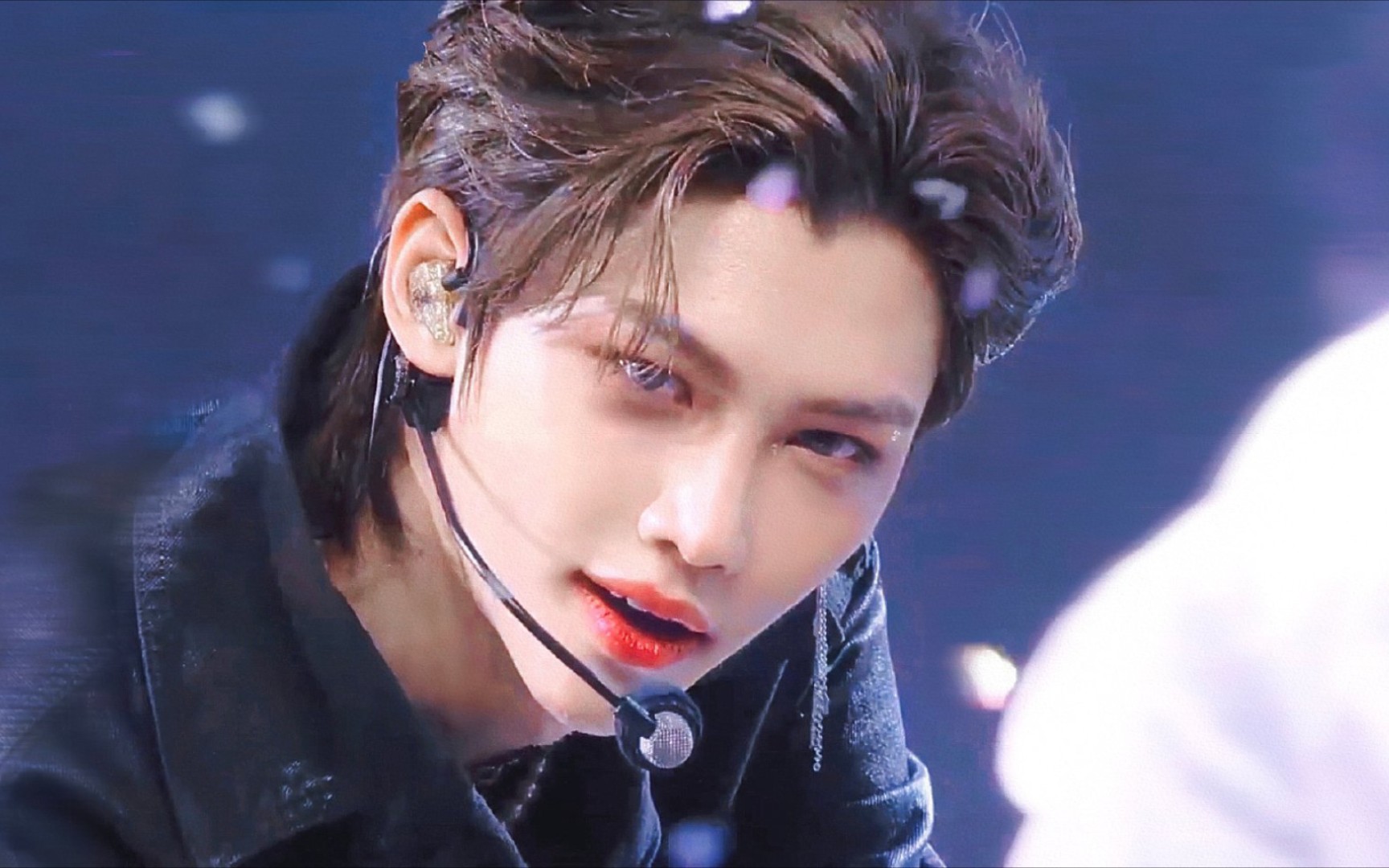 felixstraykids竖屏近期龙馥儿的黑发绝杀舞台