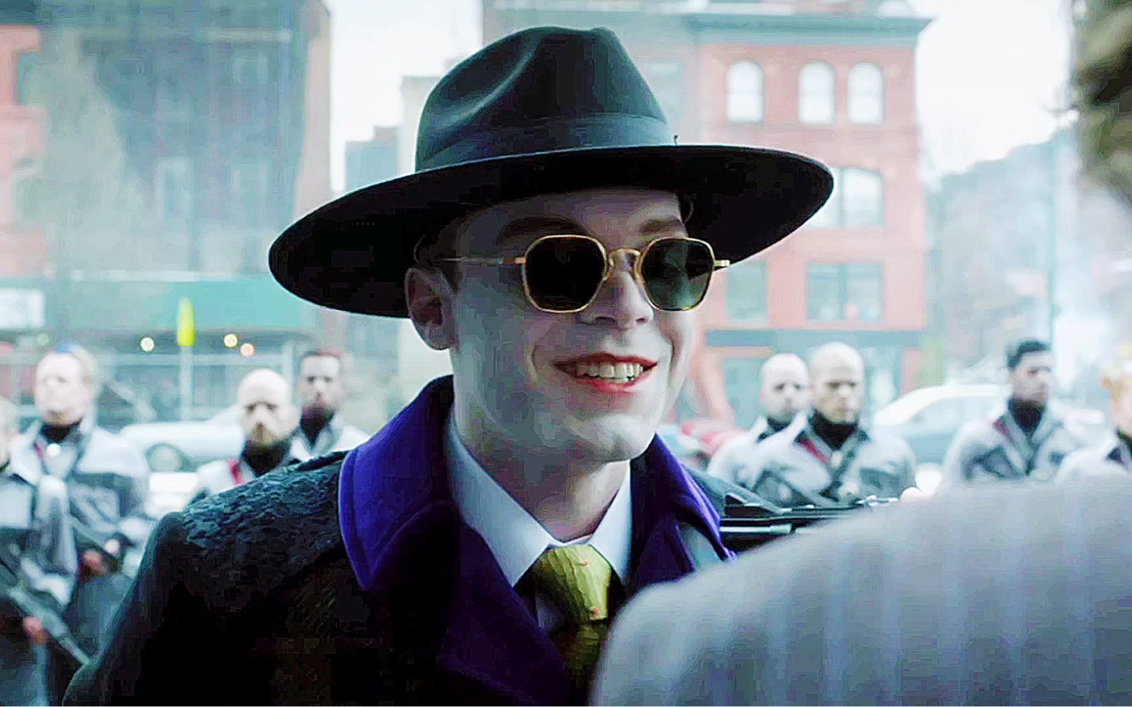 弟弟杰罗姆走后,哥哥杰罗麦暴露本性.