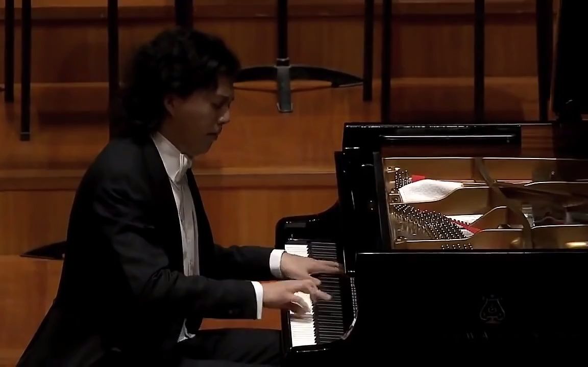 [图]李云迪 | 肖邦降b小调第1号夜曲,op.9 no.1 Chopin Nocturne No.1 in b flat minor, op.9 no.1