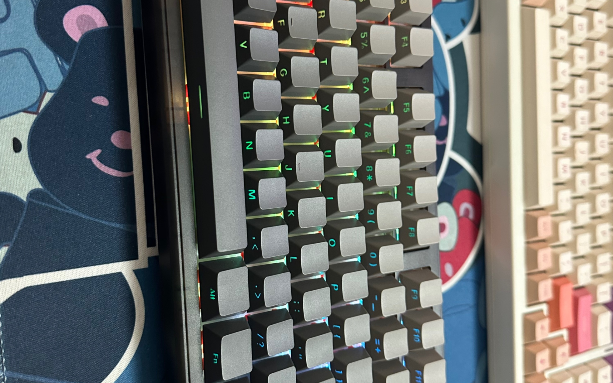 AULA 狼蛛 F87 Pro 87键 三模机械键盘 星际迷航 灰木轴V4 RGB ￥199