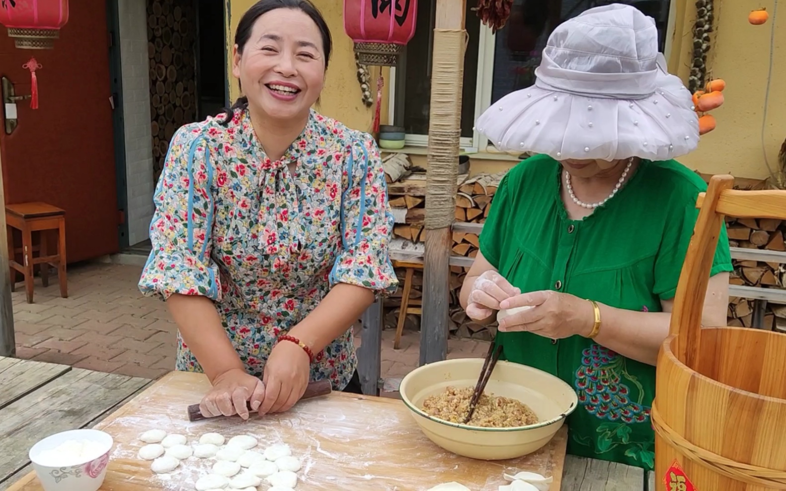 东北农村生活,立秋抓秋膘,吃黄瓜包饺子.哔哩哔哩bilibili