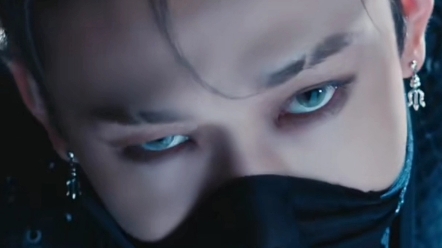 濒临失控的alpha被迫戴上止咬器