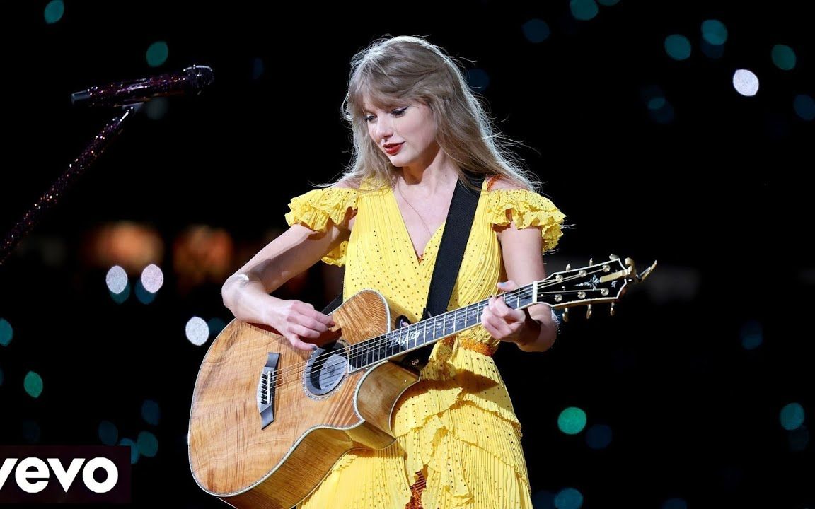 霉霉时代巡演 - out of the woods 粉丝尖叫 ( official live