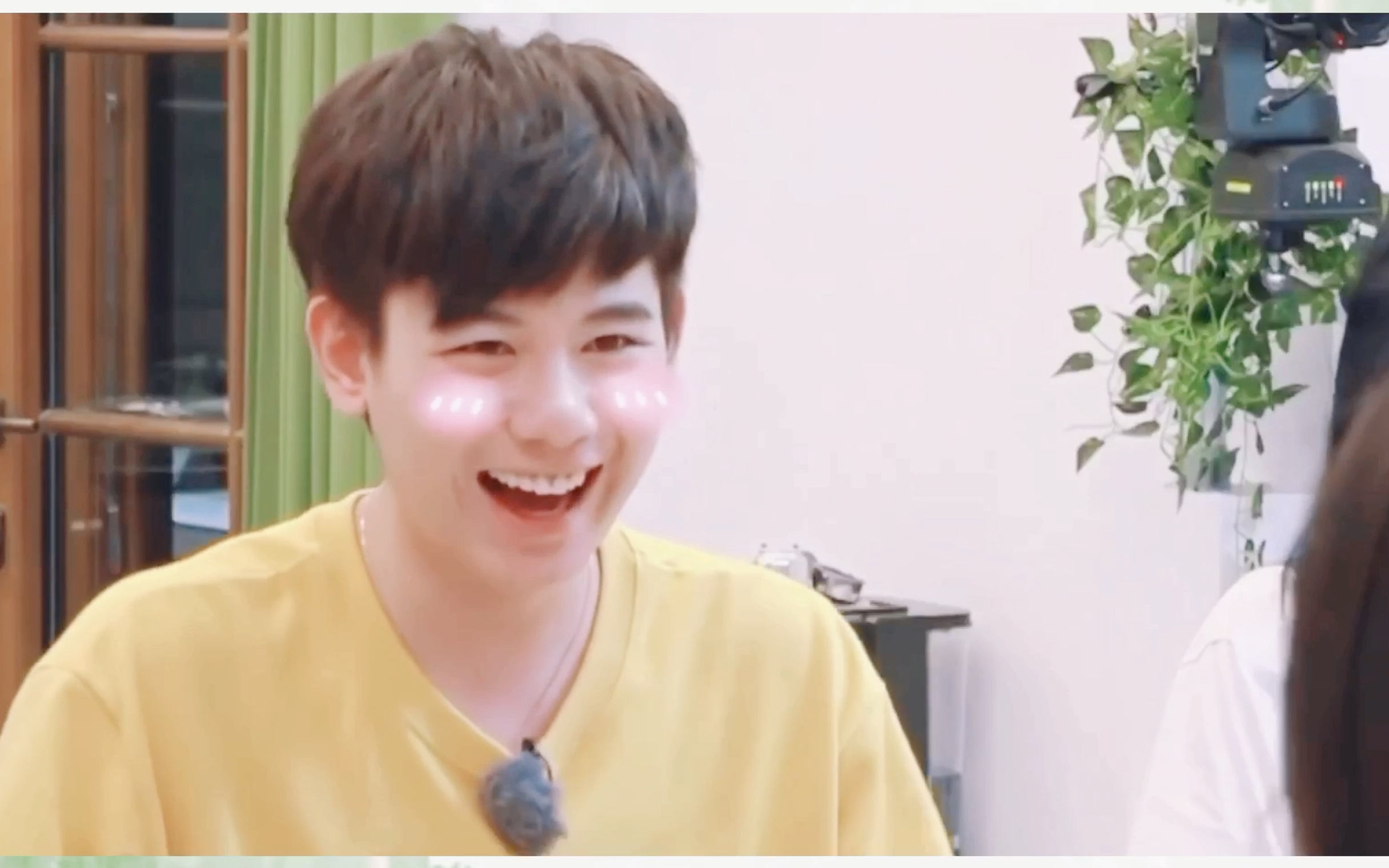 【胡先煦】|hi室友|谁不喜欢青春飞扬元气满满的可爱弟弟呢_哔哩哔哩