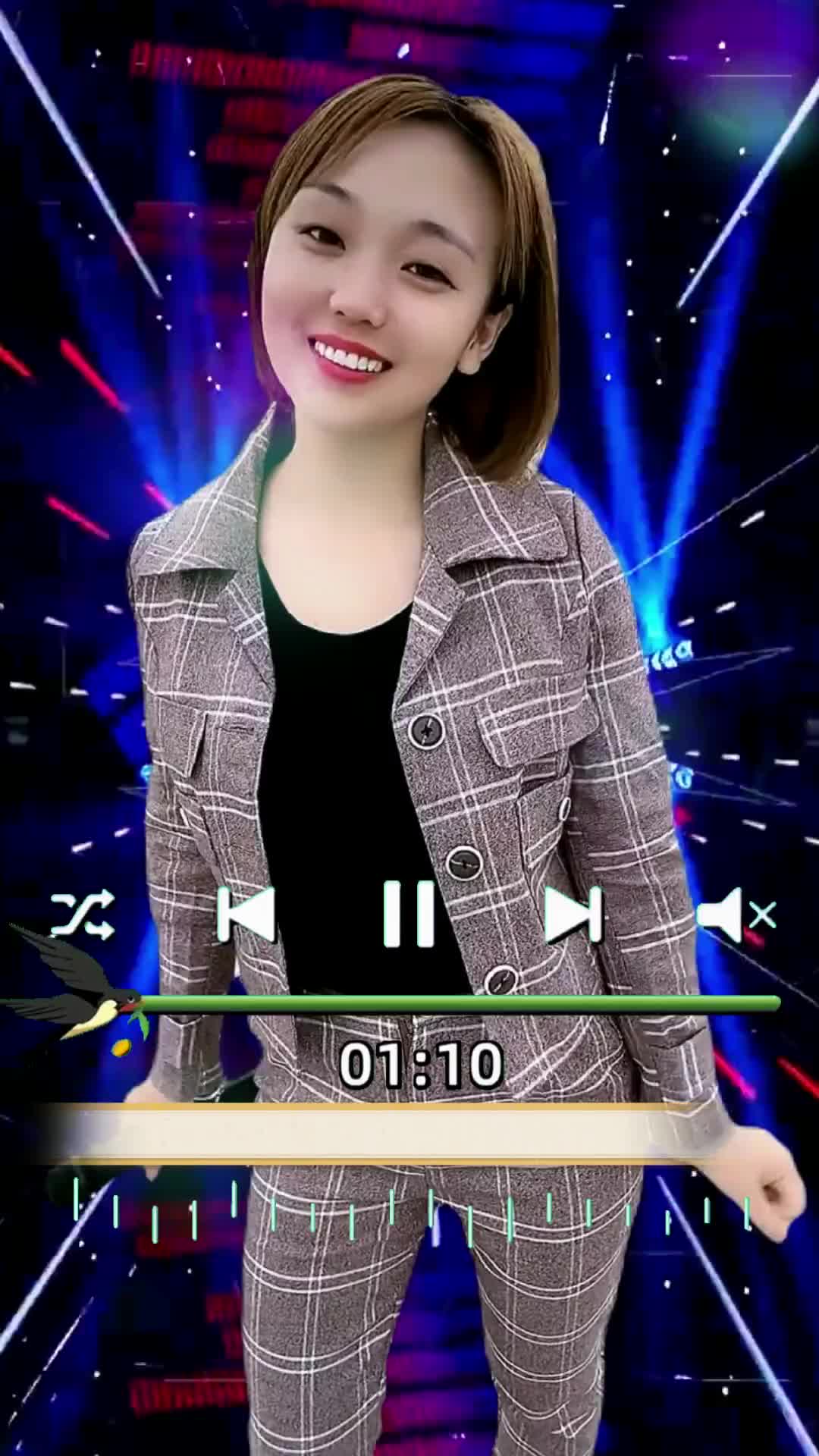 才艺主播姐不拽真人真唱经典老歌百听不厌