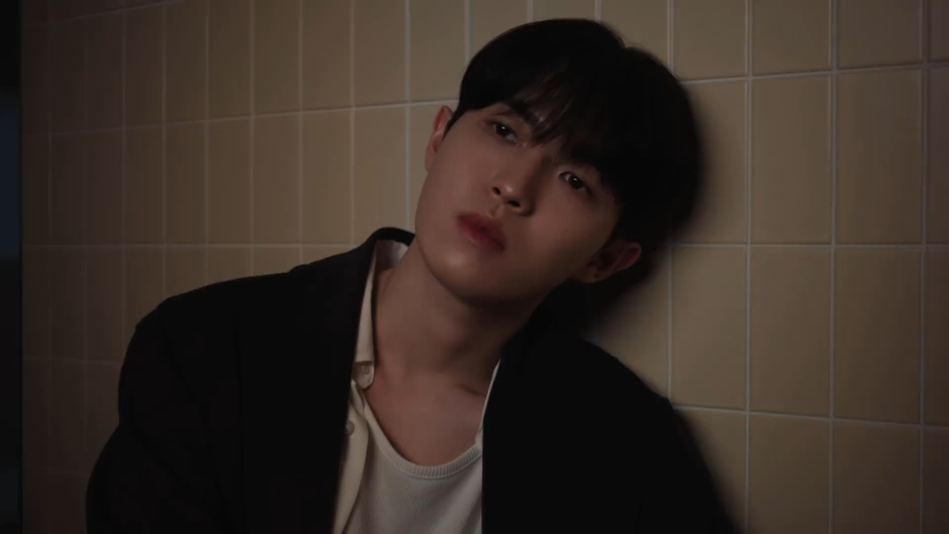 金在奂《amaid》mv