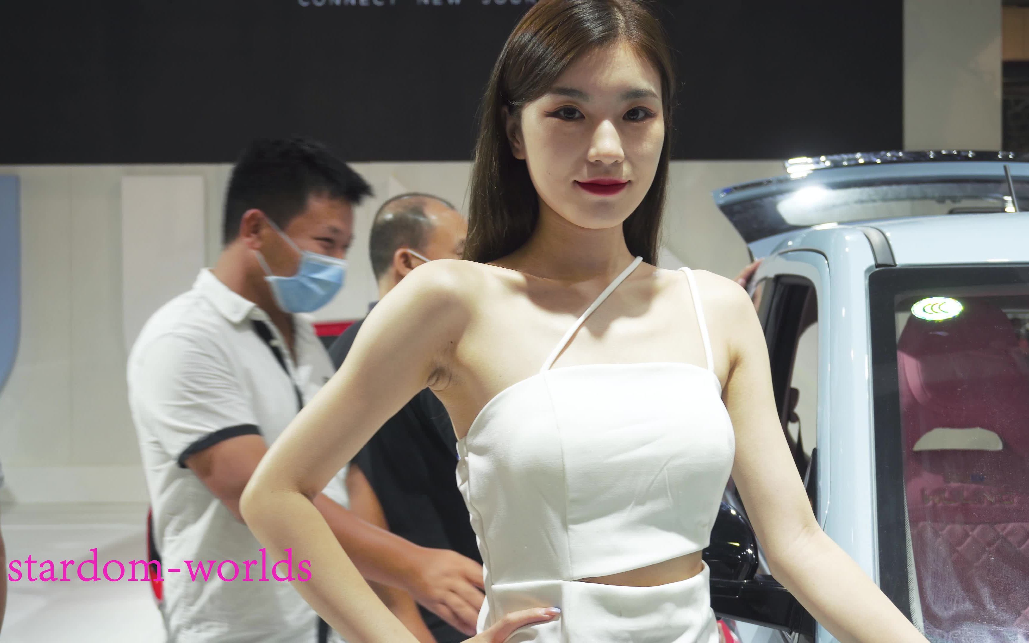 2021东莞国际车展秋季d1-23美女车模 auto show_哔哩哔哩_bilibili