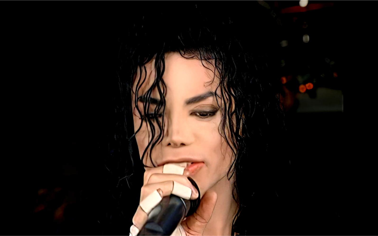 迈克尔杰克逊giveintome超清版mv