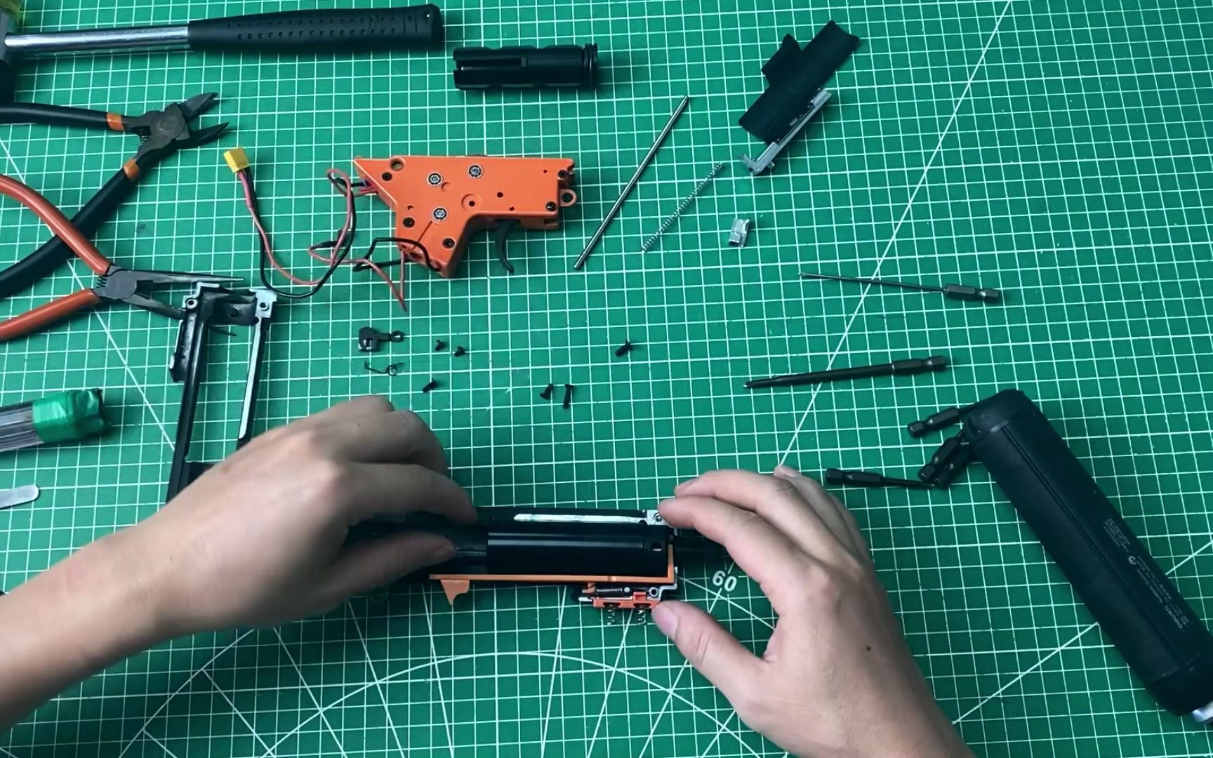 精击gsl波箱开箱拆解,应粉色要求,还有更好的建议,都可以评论告诉我!