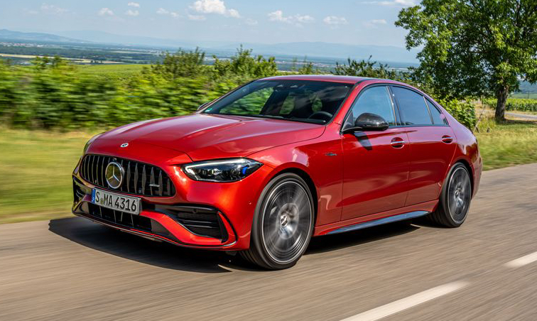 奔驰c43是330和m3之间的四门唯一解