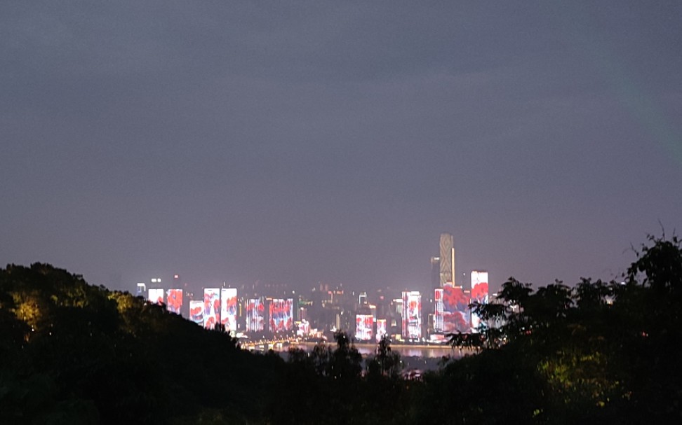 岳麓山山顶—长沙最佳的赏夜景的地点