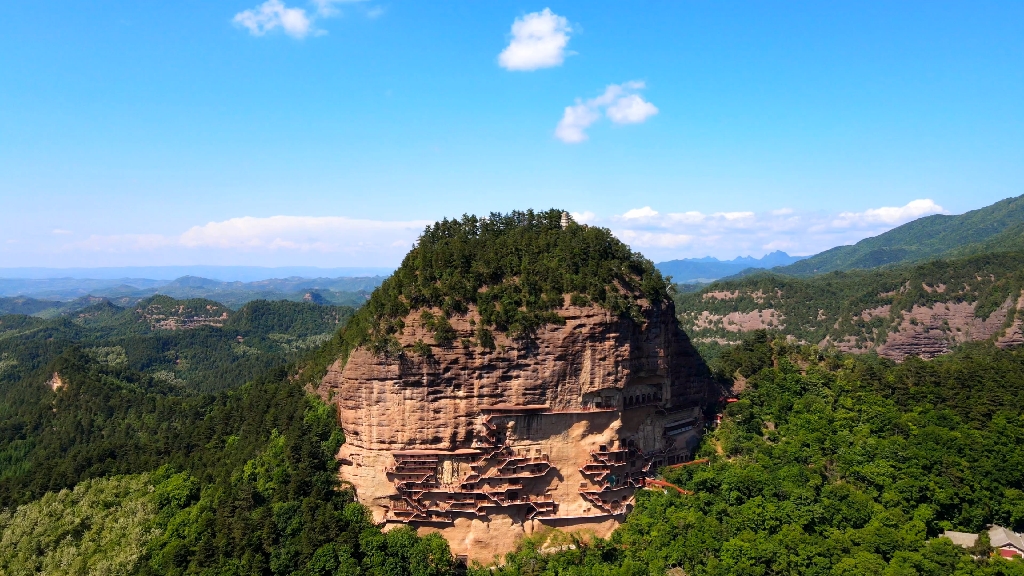 天水麦积山航拍