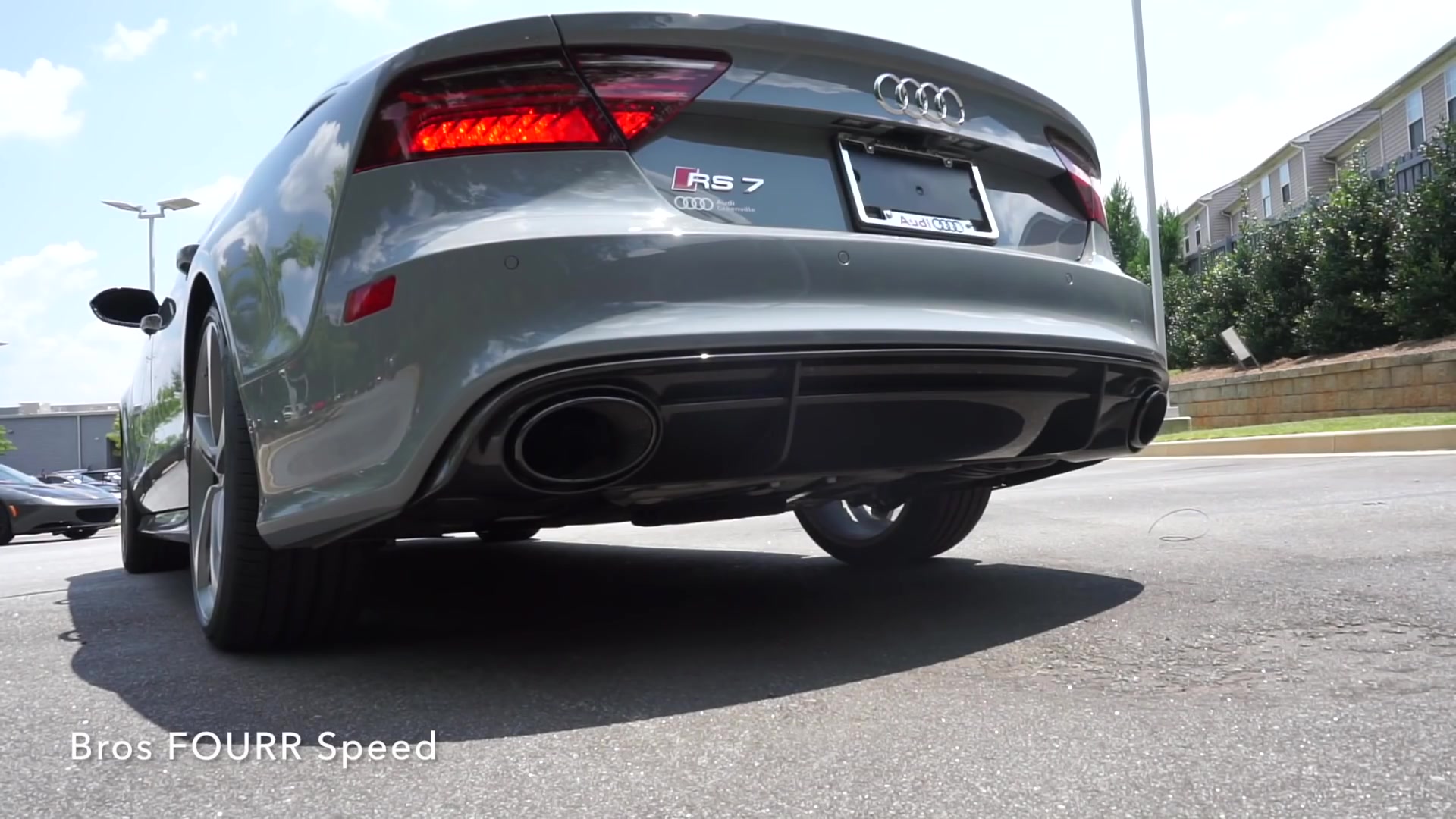 自家跑车干不过轿车系列超帅水泥灰rs7