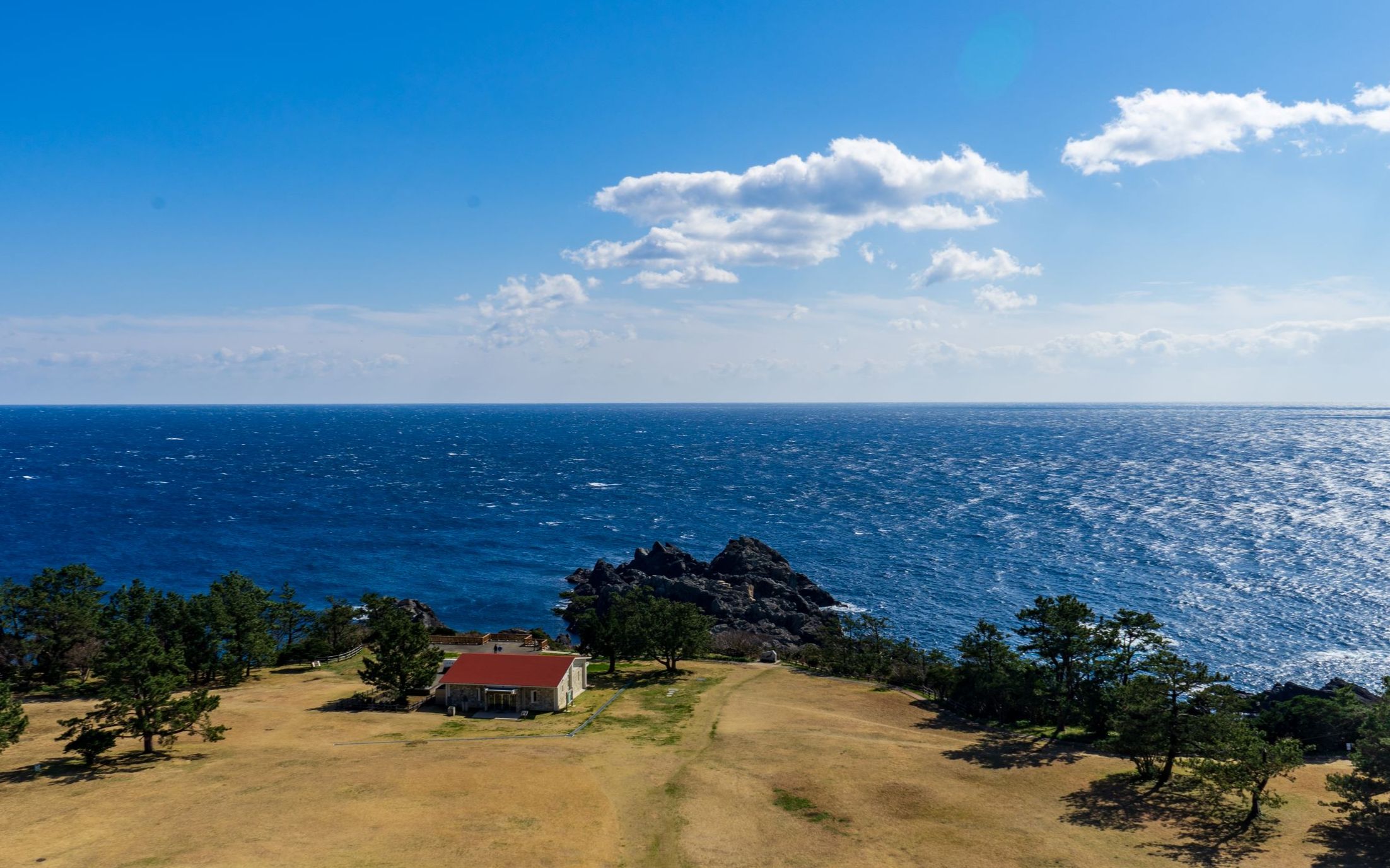 去日本本州最南端的潮岬,去看看一望无际的大海