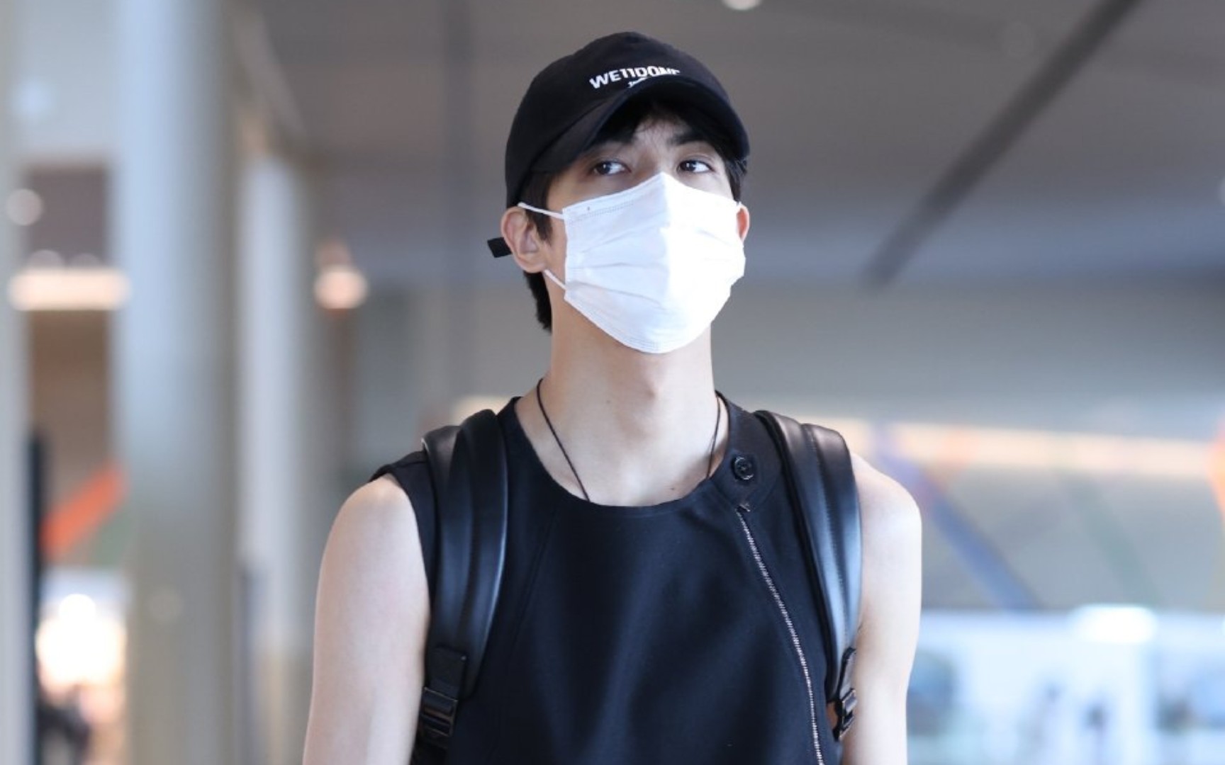 越简单越帅气||无袖运动风清爽大帅哥宋威龙