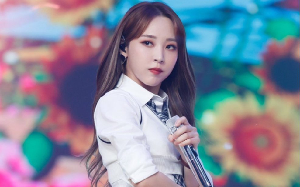 【玟星|文星伊】210924 星伊镜头cut (mumumumuch dingga hip aya)